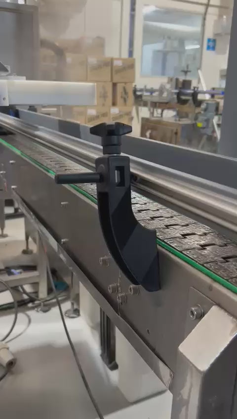 Kit Whey Protein Blend Concentrado 900 kg + Creatina 100% Pura 300g + Pré Treino 300g + Shaker